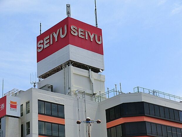 スーパー 1100m 西友久米川店