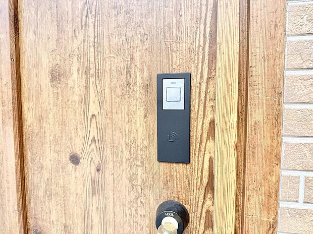 ■鍵を取り出さずに便利に操作できて快適