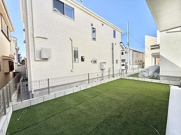 ■日々の暮らしにやさしさを添える、緑のある共用スペース