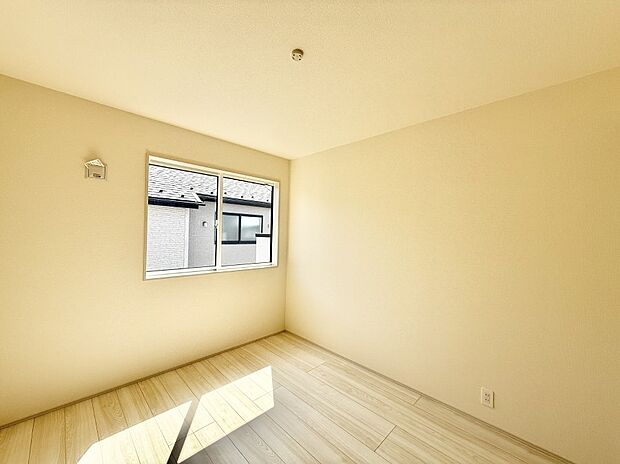 ■落ち着いた色合いのお部屋で穏やかな時間を楽しめます