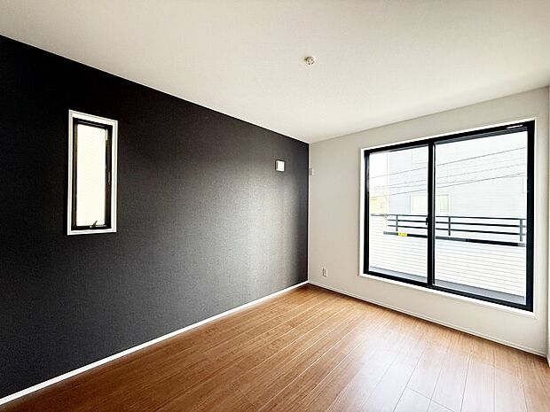 ■落ち着いた雰囲気のお部屋で心が安らぐ空間