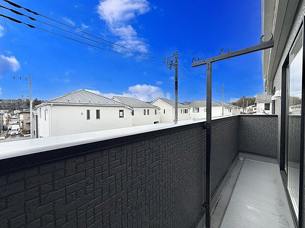 ■ 季節の移ろいを感じられる開放的な空間です