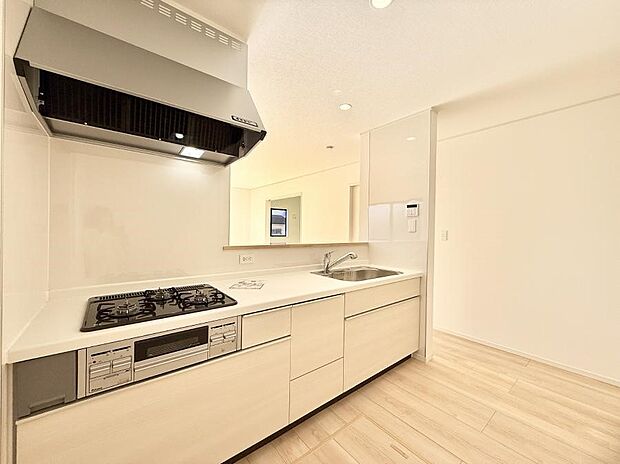 ■シンプルで機能的、毎日使いやすいキッチン