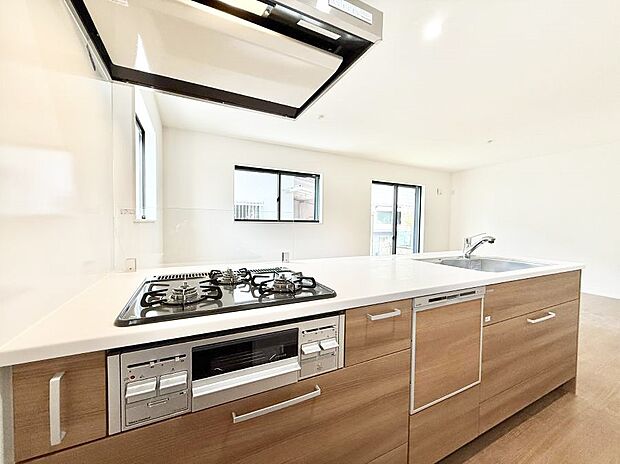 ■家族の絆を深める、温もりのあるキッチン