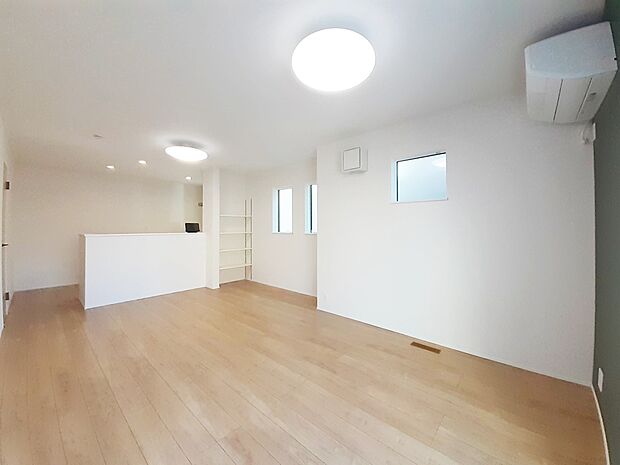 ■くつろぎと笑顔が集まる、心温まるリビング