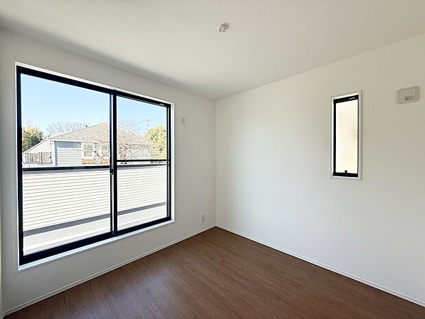 ■落ち着いた雰囲気のお部屋で心が安らぐ空間