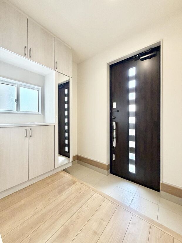 ■ シンプルで美しく、快適な暮らしの入り口