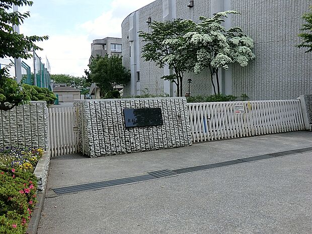 中学校 1020m 東村山市立東村山第七中学校