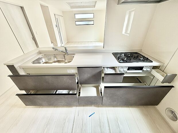 1号棟 ■料理がもっと楽しくなる、快適なキッチン空間