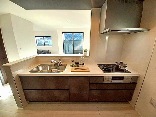 ■家族の絆を深める、温もりのあるキッチン