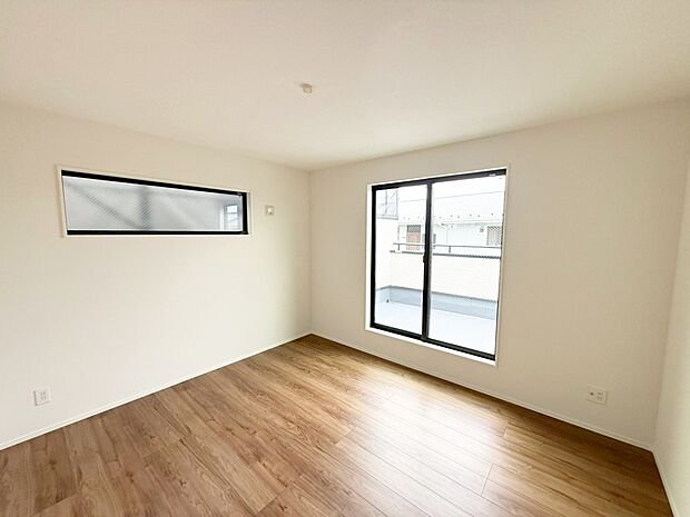 ■ 季節の移ろいを感じられる開放的な空間です