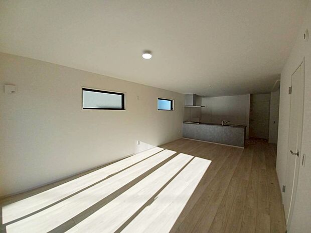 ■心落ち着く場所、ゆったり過ごせるリビング