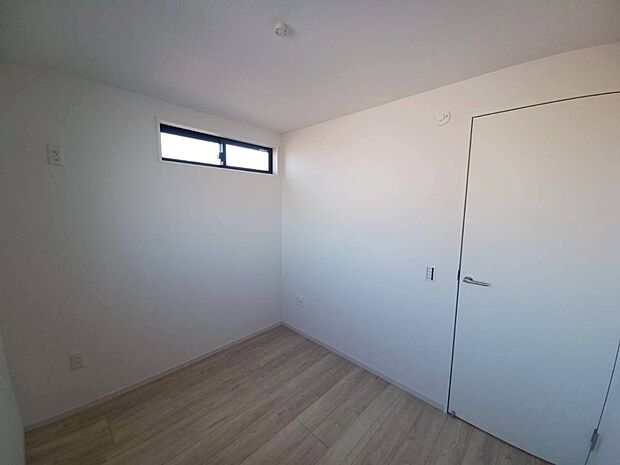 ■落ち着いた色合いのお部屋で穏やかな時間を楽しめます