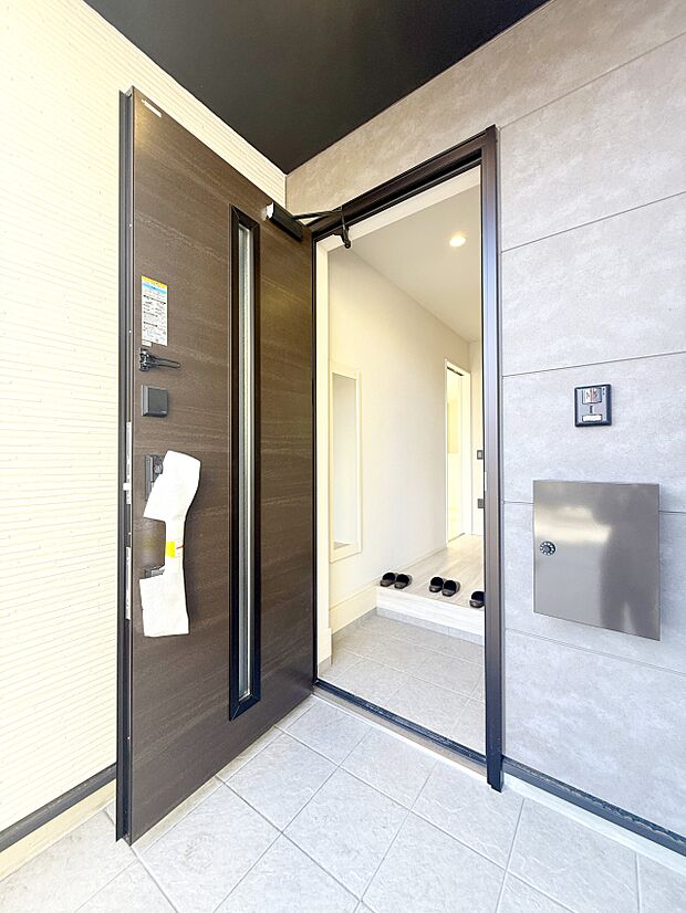 ■ ここから始まる一日、すっきり整った玄関