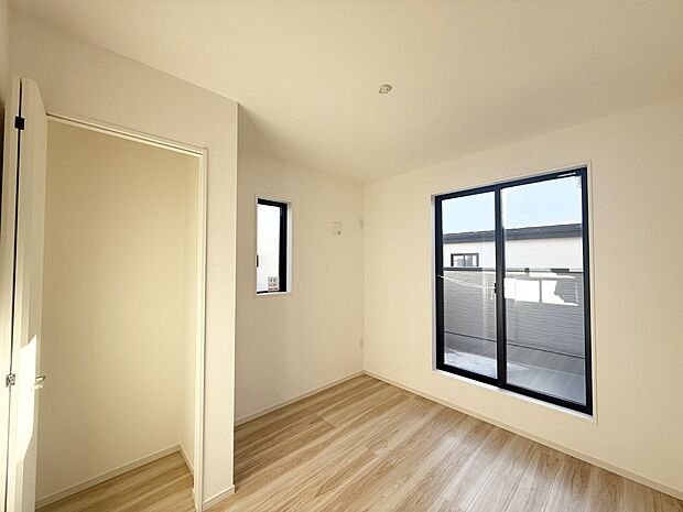 ■シンプルで使いやすい空間がスッキリ感じられます