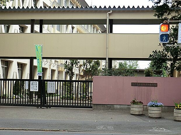 中学校 1700m 日野市立第四中学校