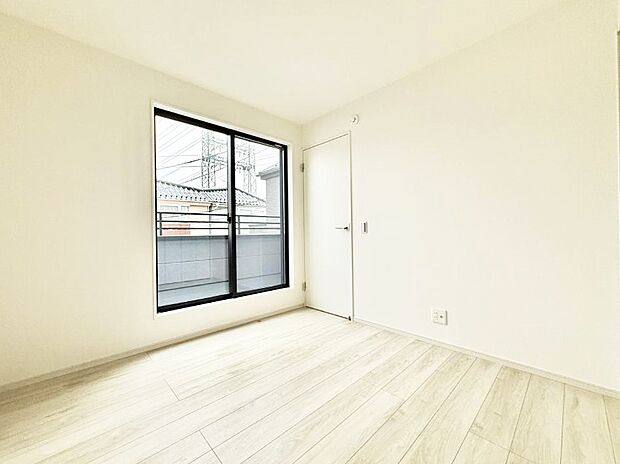 ■落ち着いた雰囲気のお部屋で心が安らぐ空間