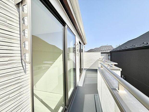 ■ 朝のコーヒーや夜の星空を楽しむ、癒しの場所