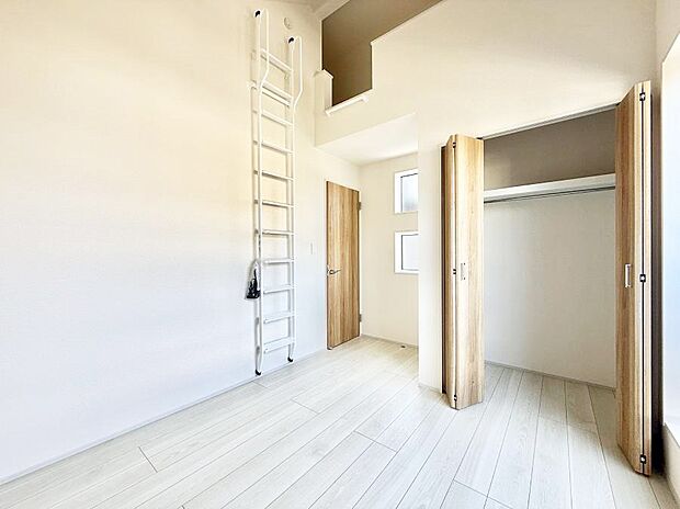 ■落ち着いた色合いのお部屋で穏やかな時間を楽しめます