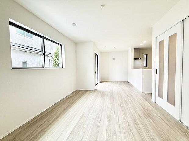 ■くつろぎと笑顔が集まる、心温まるリビング