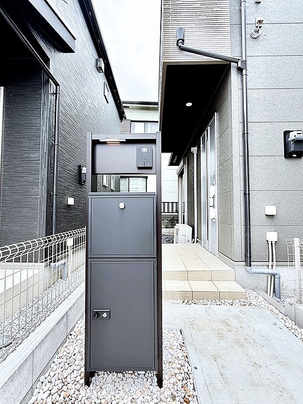 2号棟  ■ 心地よい暮らしへとつながる、温かい玄関