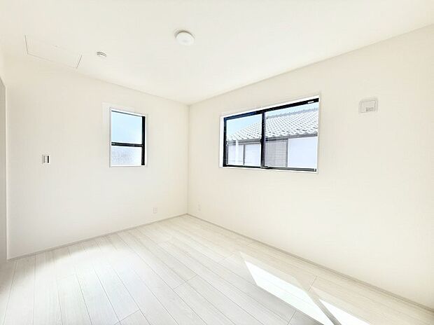 ■心地よい雰囲気が漂う落ち着いた空間