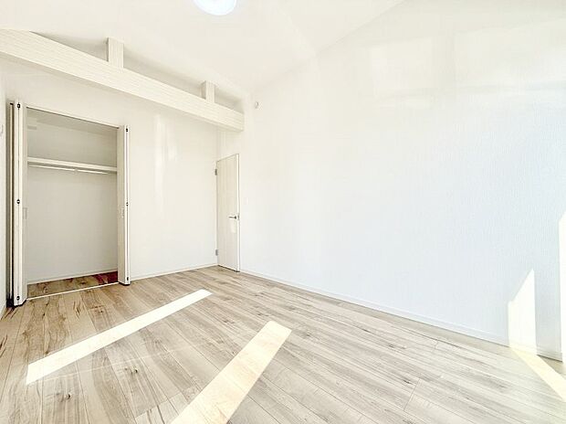 ■窓の配置や通気性の良い設計で部屋の空気がこもらず、常に新鮮な空気が流れます