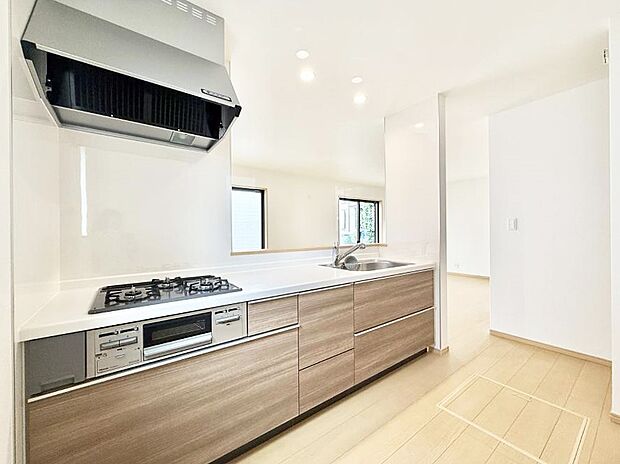 D号棟 ■シンプルで機能的、毎日使いやすいキッチン