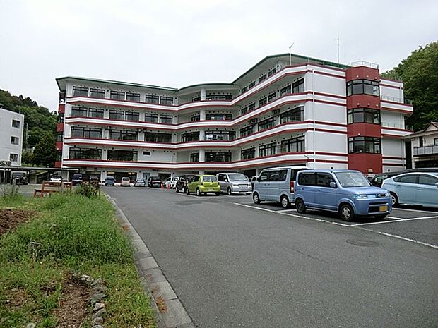 病院 1300m 西八王子病院