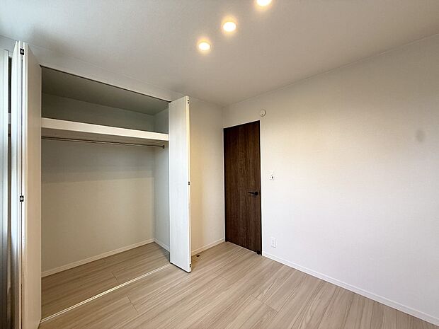 1号棟 ■清潔感あふれるお部屋で毎日を快適に過ごせます