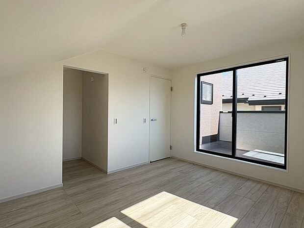 1号棟 ■落ち着いた雰囲気のお部屋で心が安らぐ空間