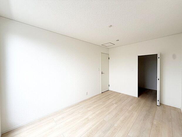 2号棟 ■落ち着いた雰囲気のお部屋で心が安らぐ空間