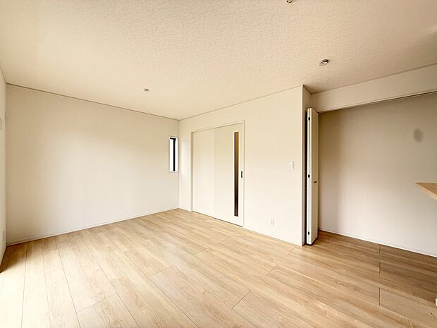 1号棟 ■家族が自然と集まり、楽しい時間を過ごせるリビング