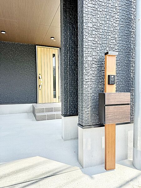 B号棟  ■ ここから始まる、笑顔あふれる毎日