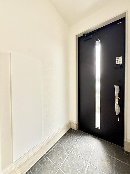 2号棟  ■ ここから始まる一日、すっきり整った玄関