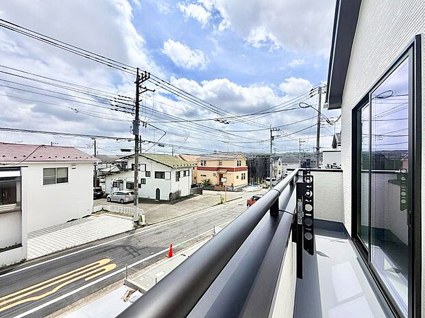 C号棟  ■ 空を眺めながら、ほっと一息つける特別な空間