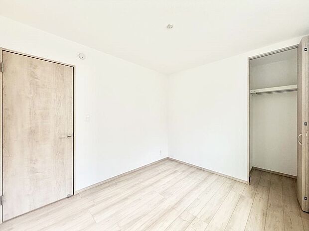 C号棟  ■自分だけのスペース どんなお部屋にするかとっても楽しみですね