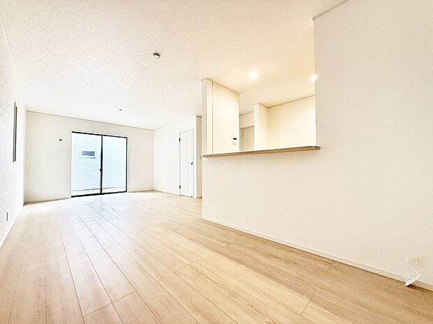 2号棟  ■くつろぎと笑顔が集まる、心温まるリビング
