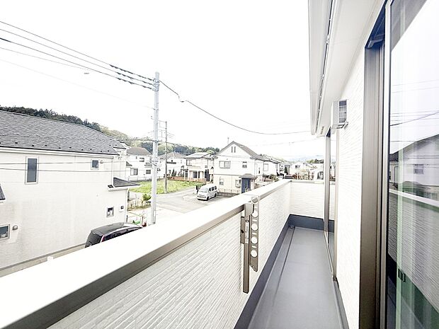 ■お洗濯物がよく乾く陽当たり良好のバルコニー
