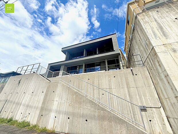 1号棟 ■家族みんなが笑顔で過ごせる、安心感のある住まい