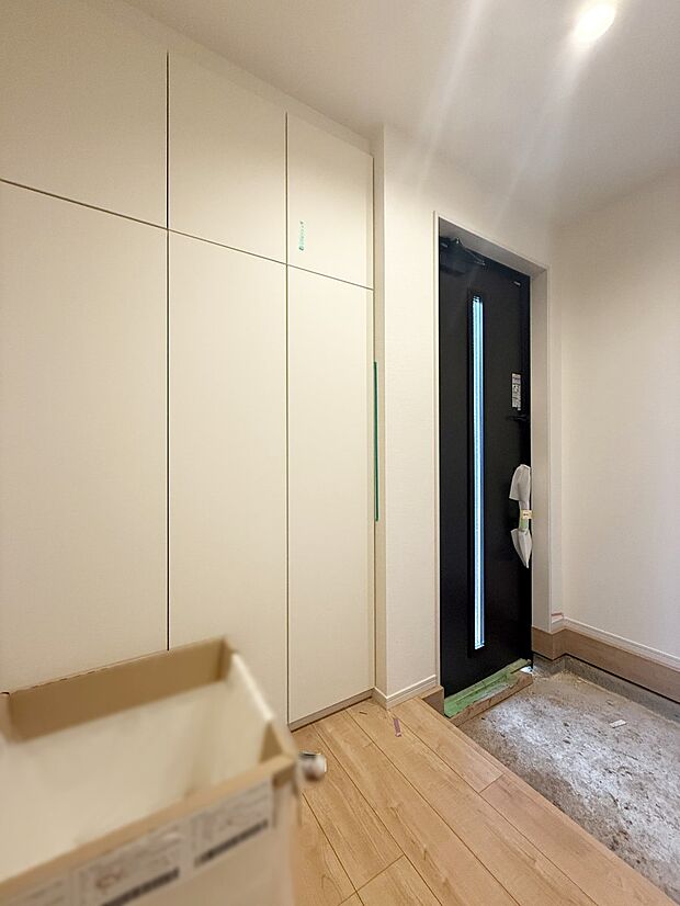 1号棟 ■ ここから始まる一日、すっきり整った玄関