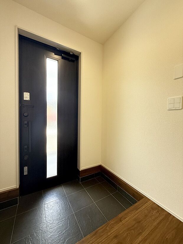 6号棟  ■ シンプルで美しく、快適な暮らしの入り口