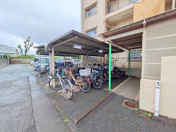 ■きちんと整備された駐輪場で、自転車の保管も安心です