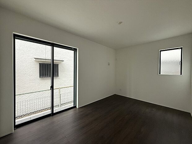 1号棟  ■落ち着いた雰囲気のお部屋で心が安らぐ空間