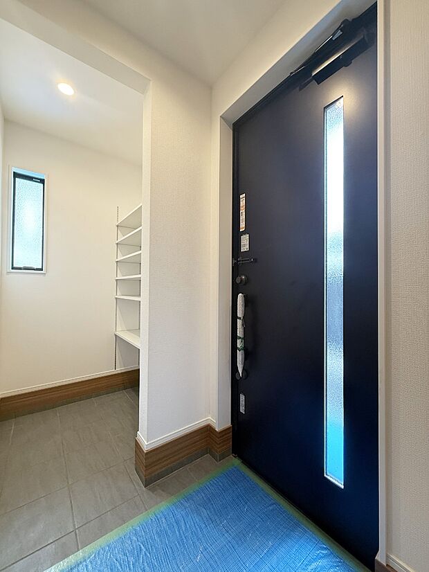 No.2  ■ ここから始まる一日、すっきり整った玄関