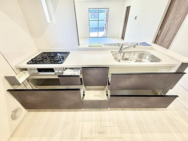 1号棟  ■料理がもっと楽しくなる、快適なキッチン空間