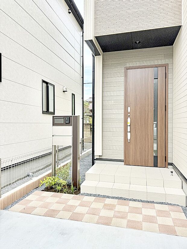 3号棟 ■ 心地よい暮らしへとつながる、温かい玄関