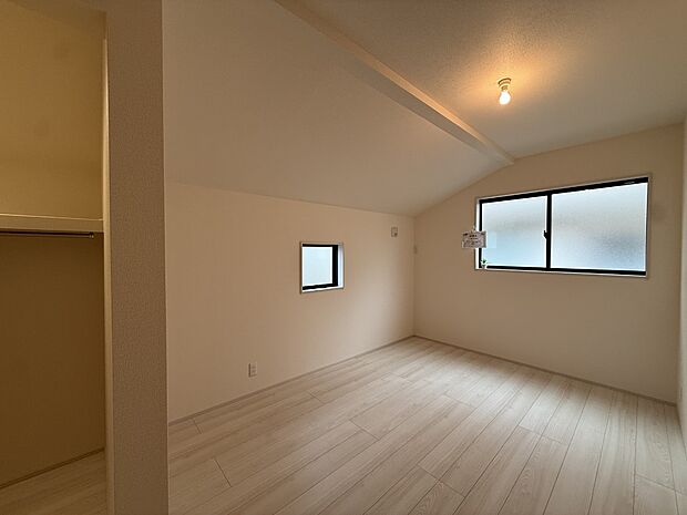 1号棟 ■落ち着いた雰囲気のお部屋で心が安らぐ空間
