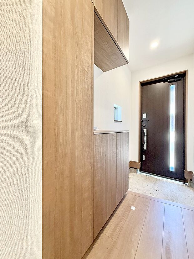 A号棟 ■ ここから始まる一日、すっきり整った玄関
