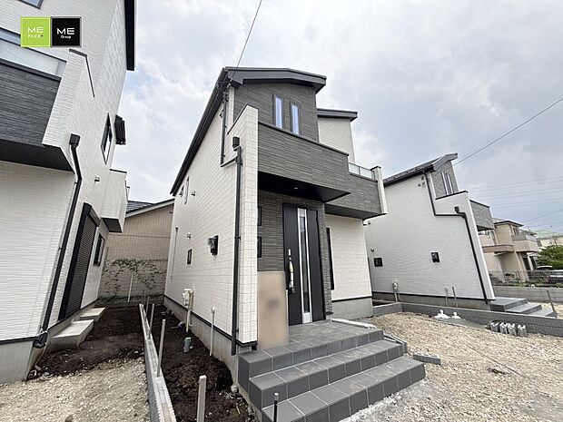 B号棟 ■家族みんなが笑顔で過ごせる、安心感のある住まい